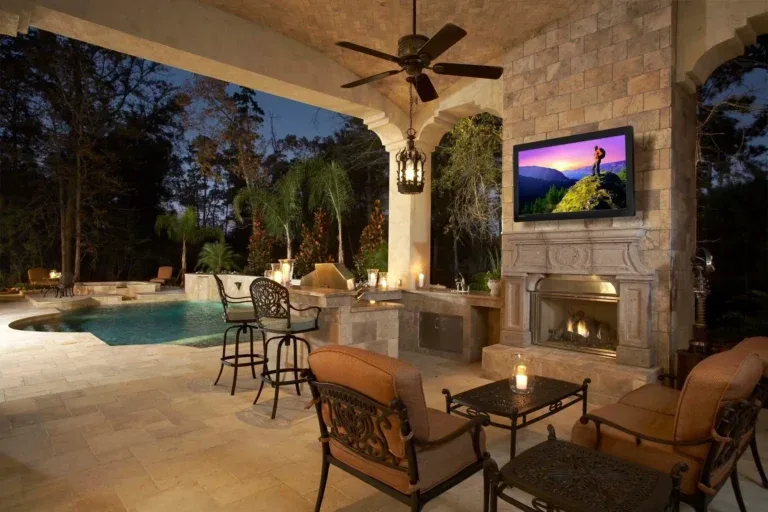 The Best Upgrades for Your Outdoor Living Space