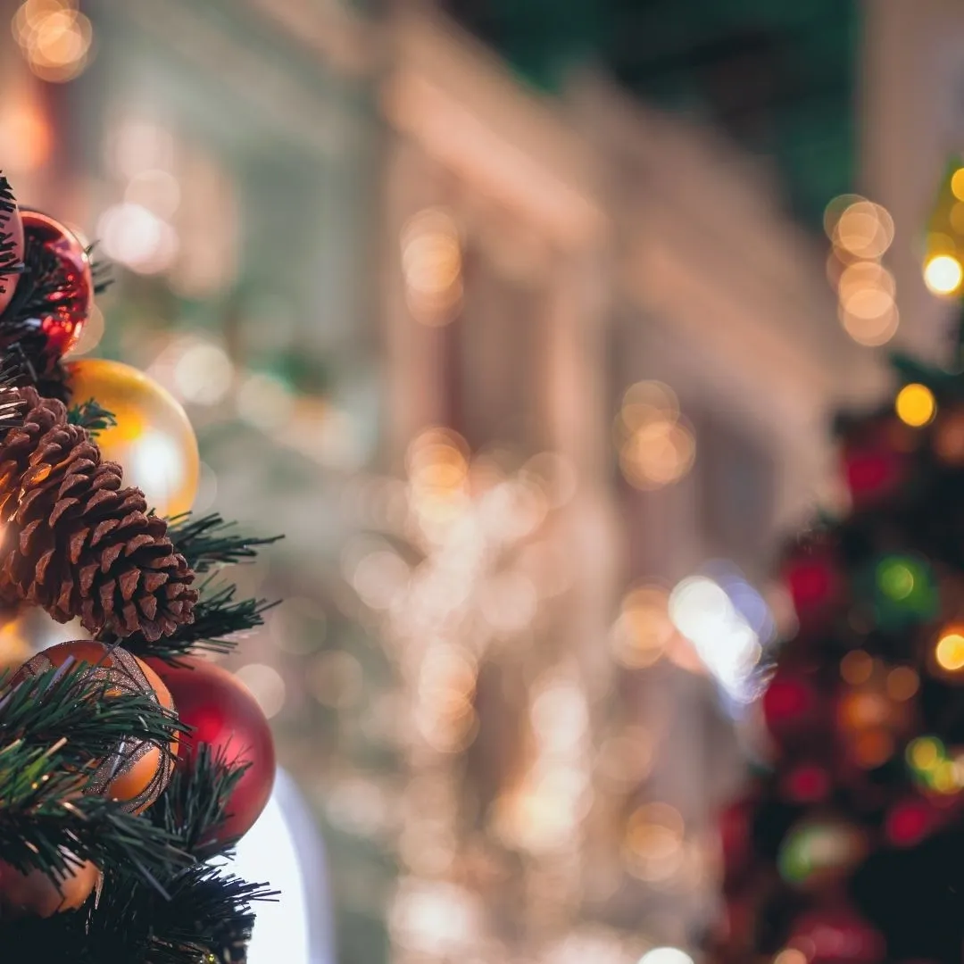 How to Revamp Your Lighting for The Holidays